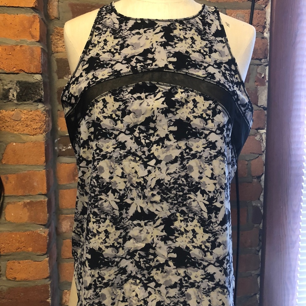 Lululemon Sun Runner Tank Mesh UPF 50 Petal Floral